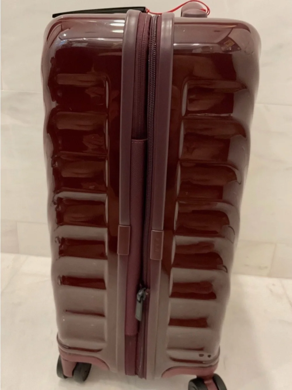 NEW Tumi 19 Degree INTERNATIONAL 4 Wheel Packing Suit Case - WINE❗️